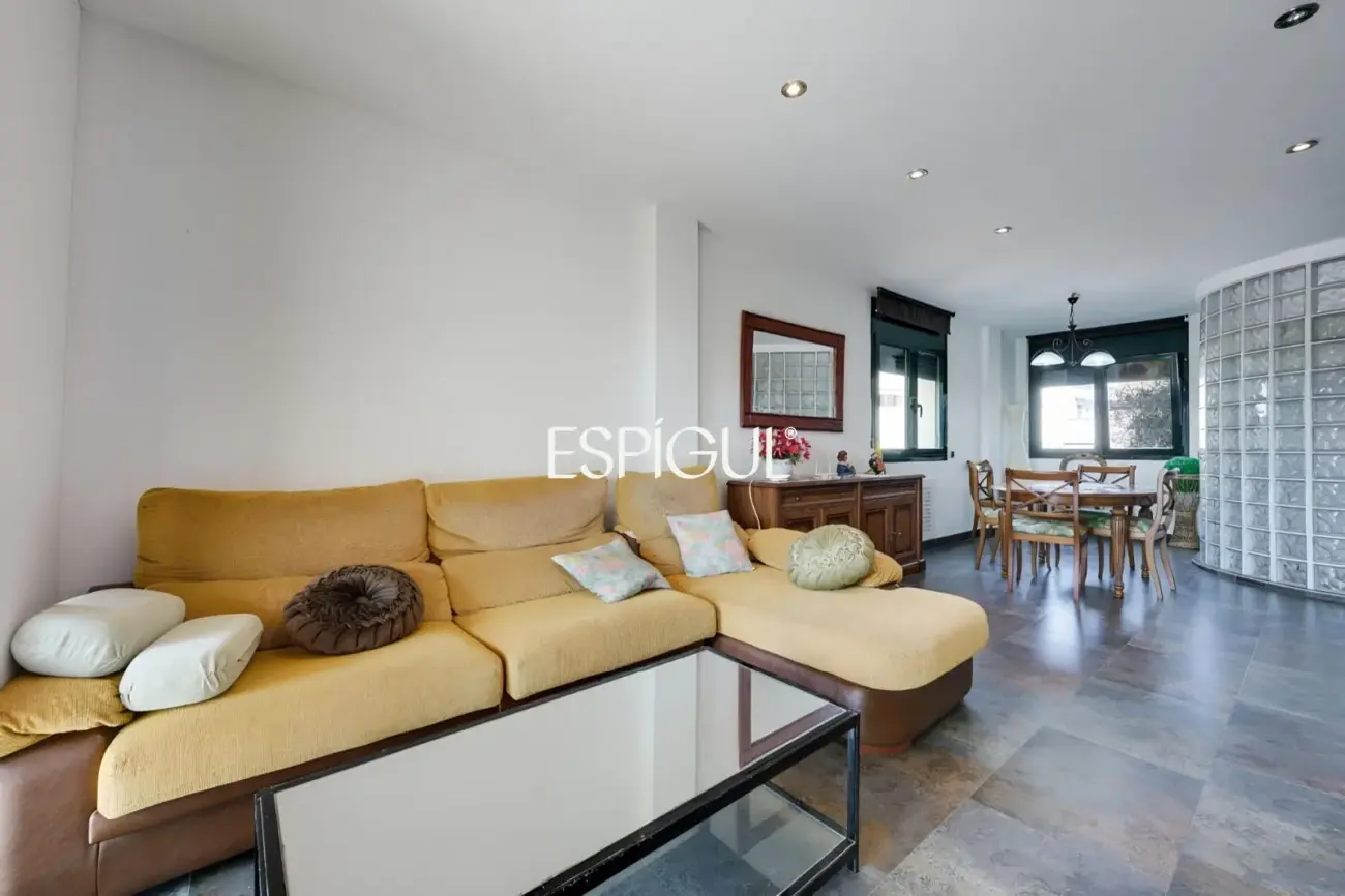 Casa unifamiliar de luxe amb piscina privada a prop de la platja de Riells