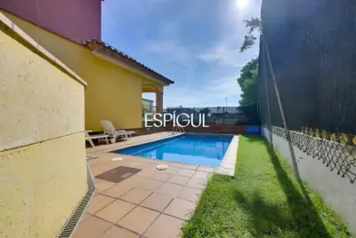 Casa unifamiliar de luxe amb piscina privada a prop de la platja de Riells