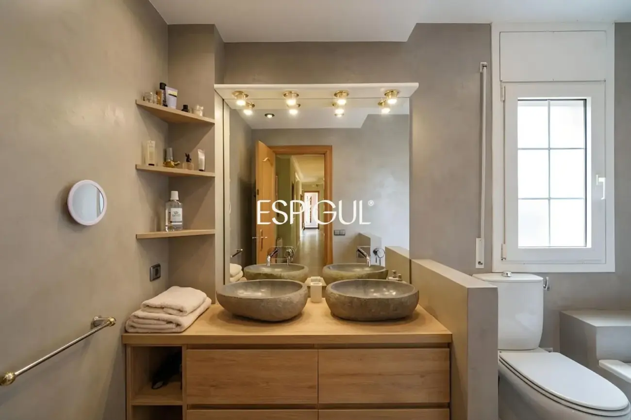 Elegance, views and privacy just 5 minutes from Mataró