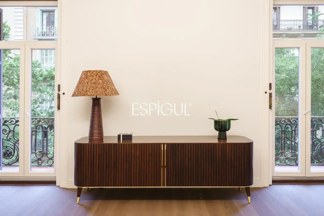 Espectacular piso en finca regia modernista en Casp, junto a Passeig de Sant Joan