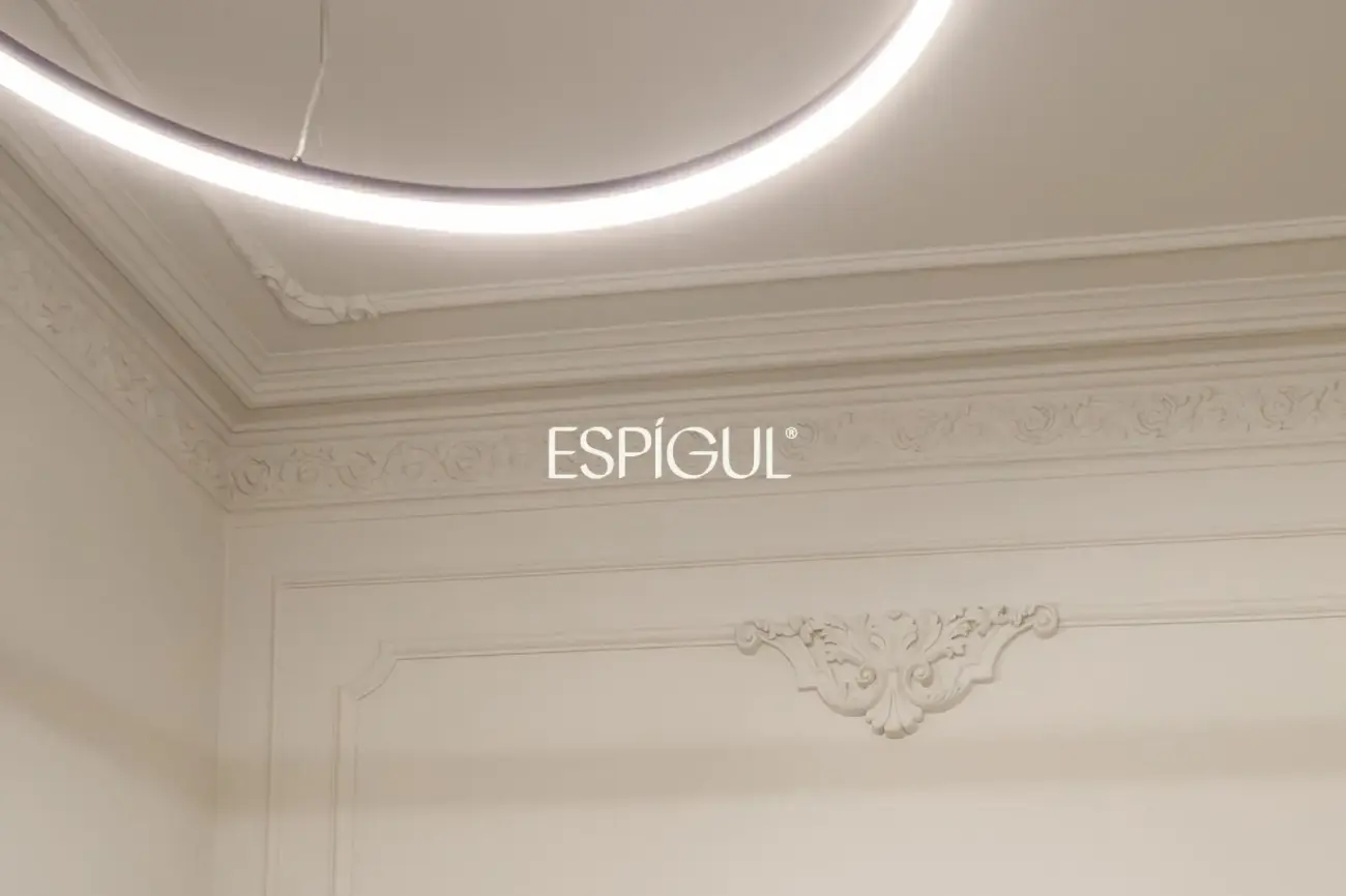 Espectacular piso en finca regia modernista en Casp, junto a Passeig de Sant Joan