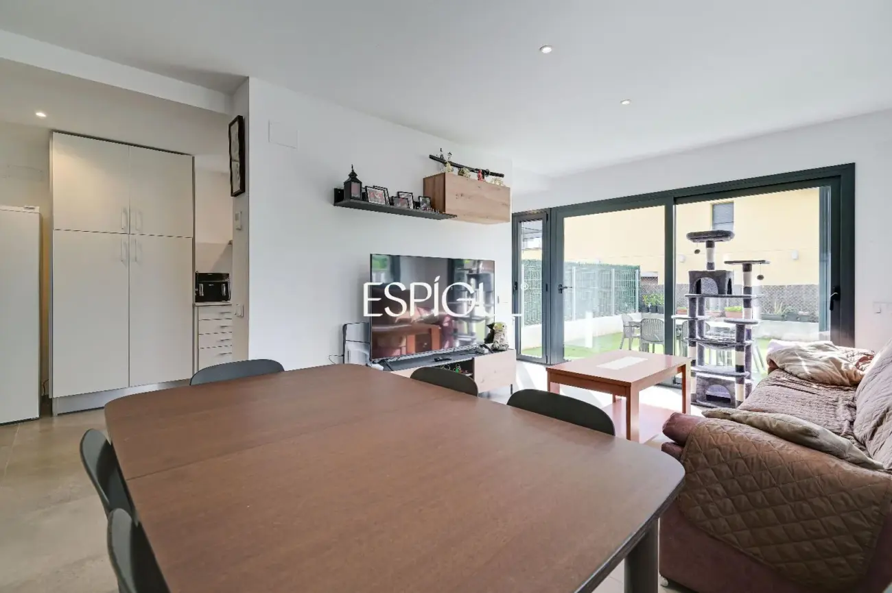 Casa exclusiva a Vilablareix de 4 habitacions