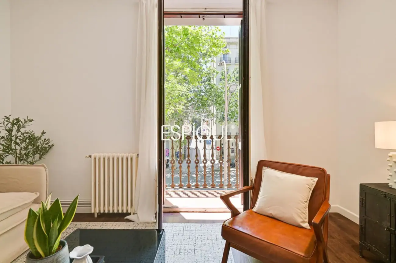 Appartement exclusif avec terrasse privée à Eixample – Sant Antoni