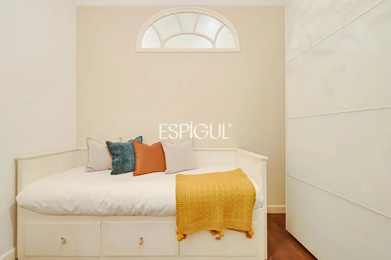 Appartement exclusif avec terrasse privée à Eixample – Sant Antoni