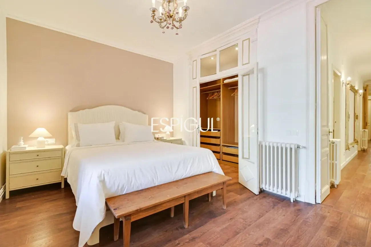 Appartement exclusif avec terrasse privée à Eixample – Sant Antoni