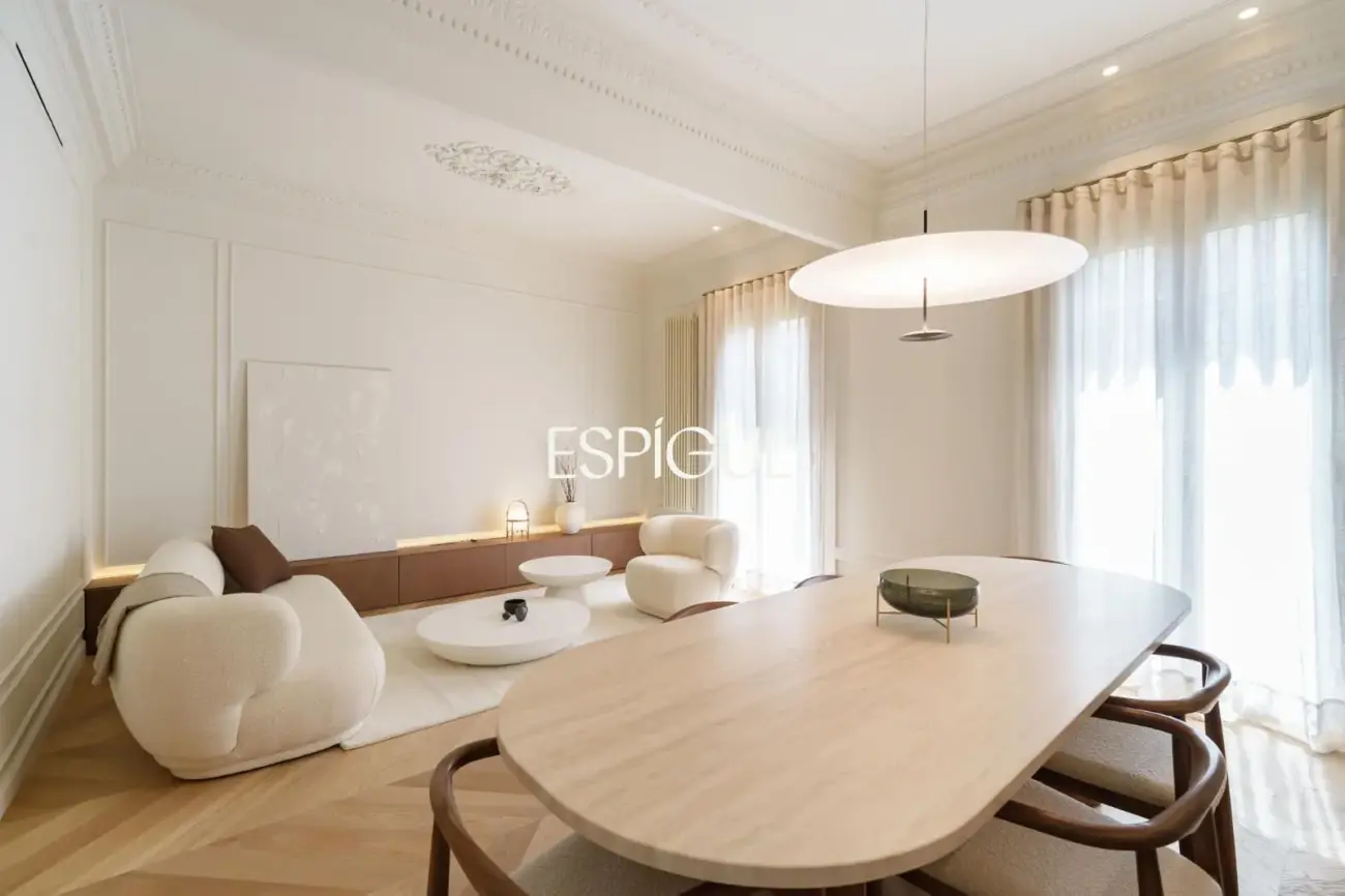 Exclusivo piso en venta en La Dreta de l’Eixample
