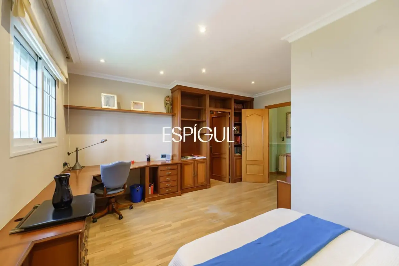 Elegance, views and privacy just 5 minutes from Mataró