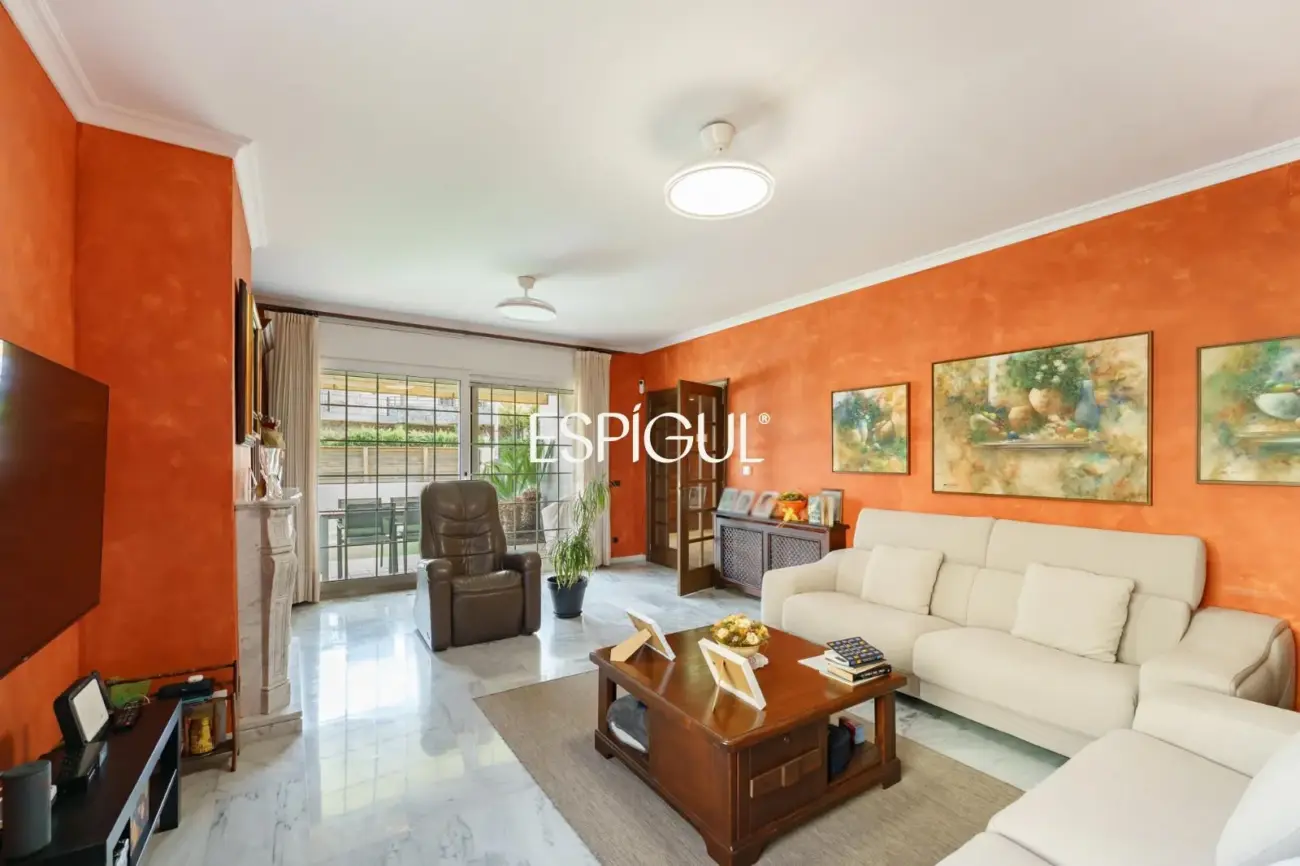 Elegance, views and privacy just 5 minutes from Mataró