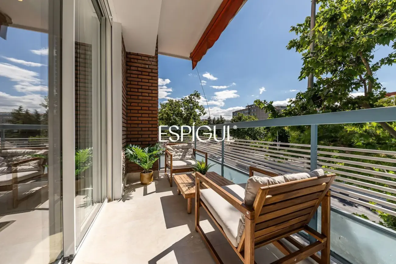 Piso en venta exterior con terraza en Ibiza, Retiro