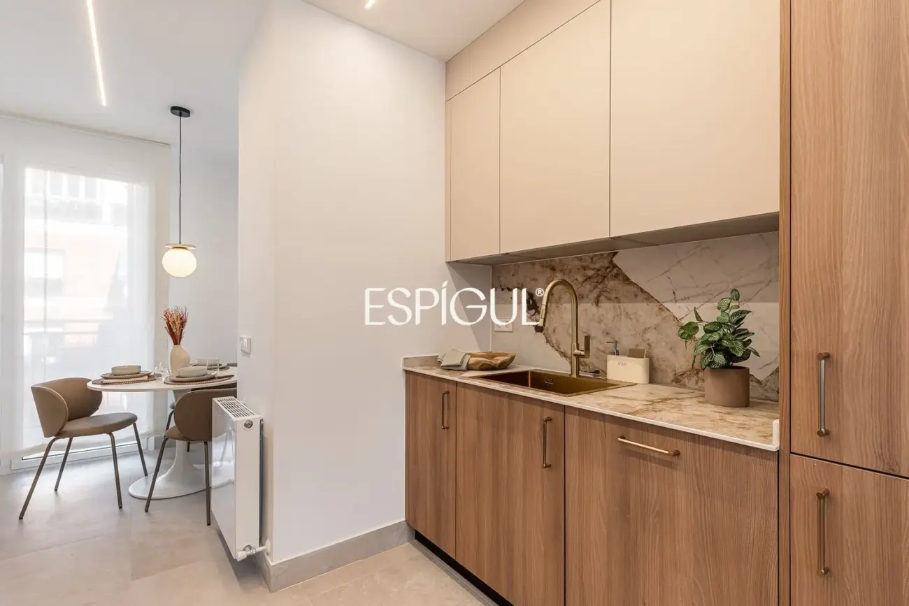 Piso en venta exterior con terraza en Ibiza, Retiro