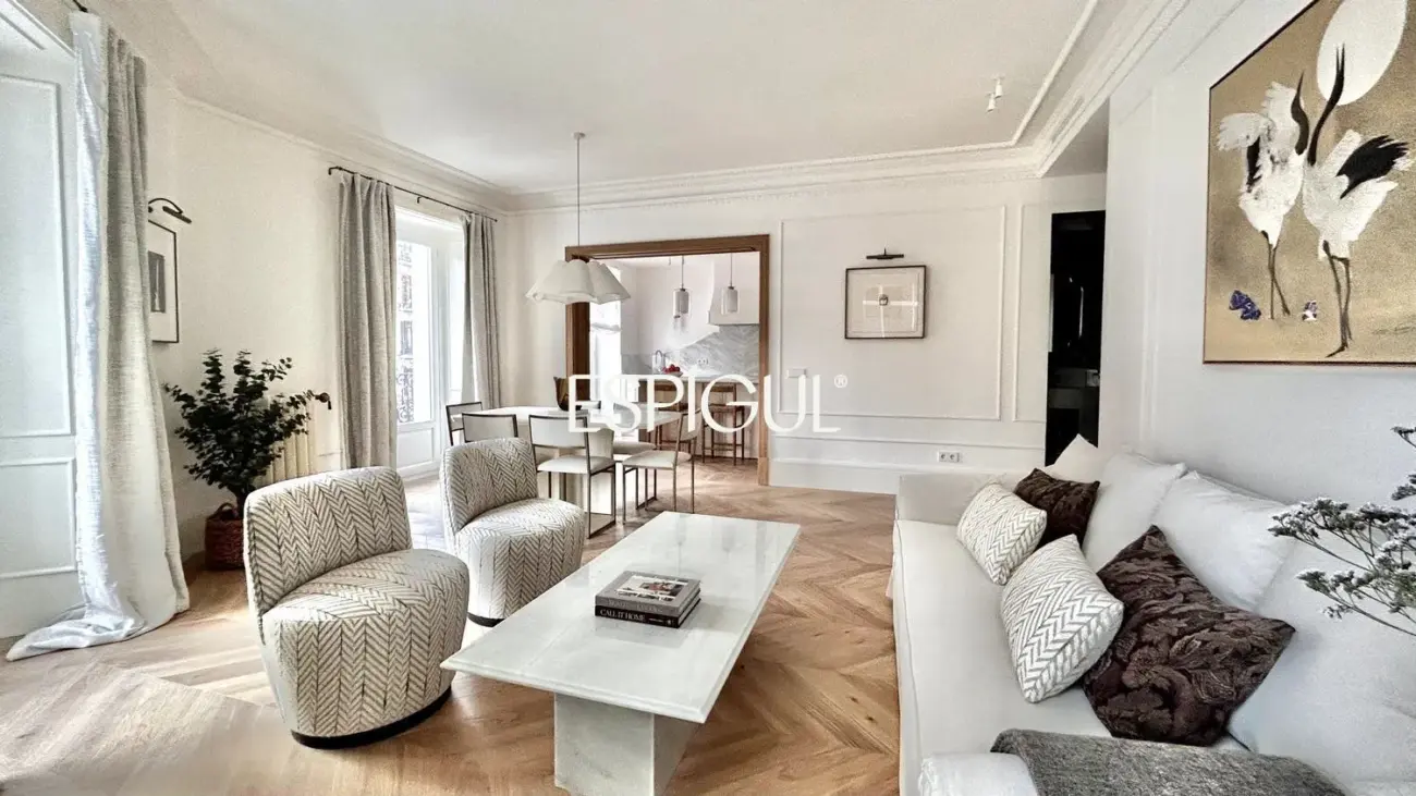 Piso en venta exterior reformado en Trafalgar, Chamberí