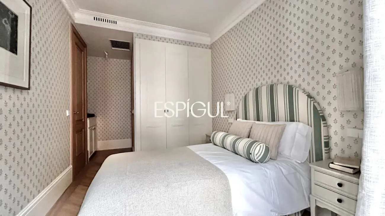Piso en venta exterior reformado en Trafalgar, Chamberí