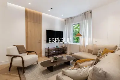 Piso en venta exterior, reformado y amueblado en Arapiles, Chamberí