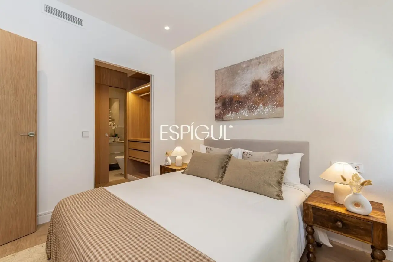 Piso en venta exterior, reformado y amueblado en Arapiles, Chamberí