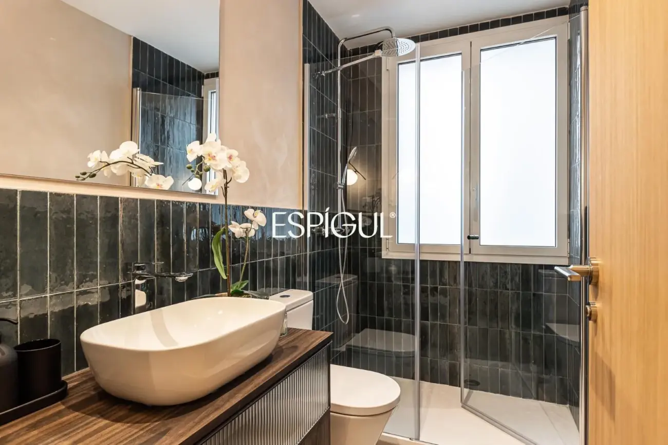 Piso en venta exterior, reformado y amueblado en Arapiles, Chamberí