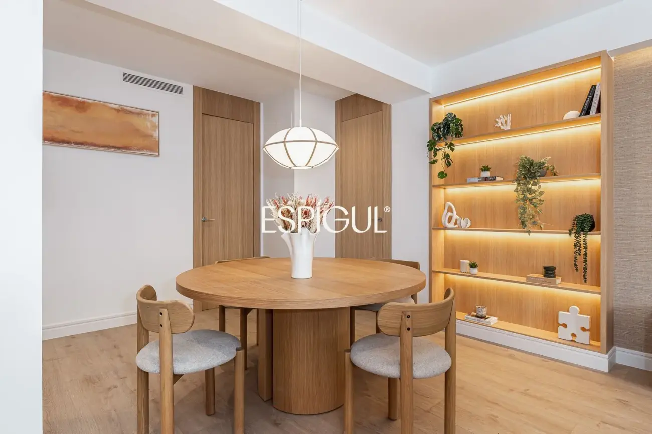Piso en venta reformado en Jerónimos, Retiro
