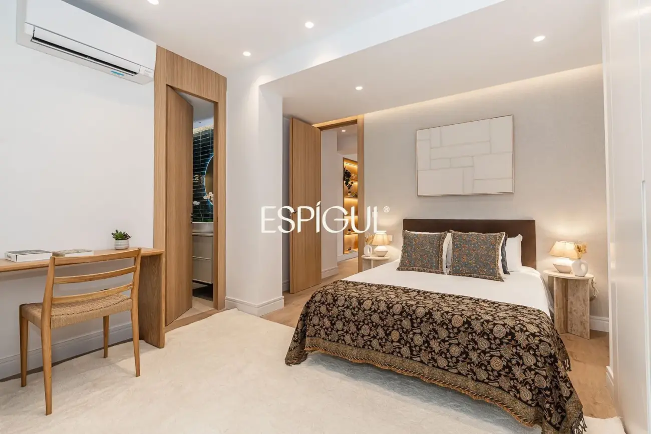 Piso en venta reformado en Jerónimos, Retiro