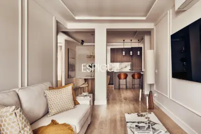 Piso en venta reformado y amueblado con trastero en Goya