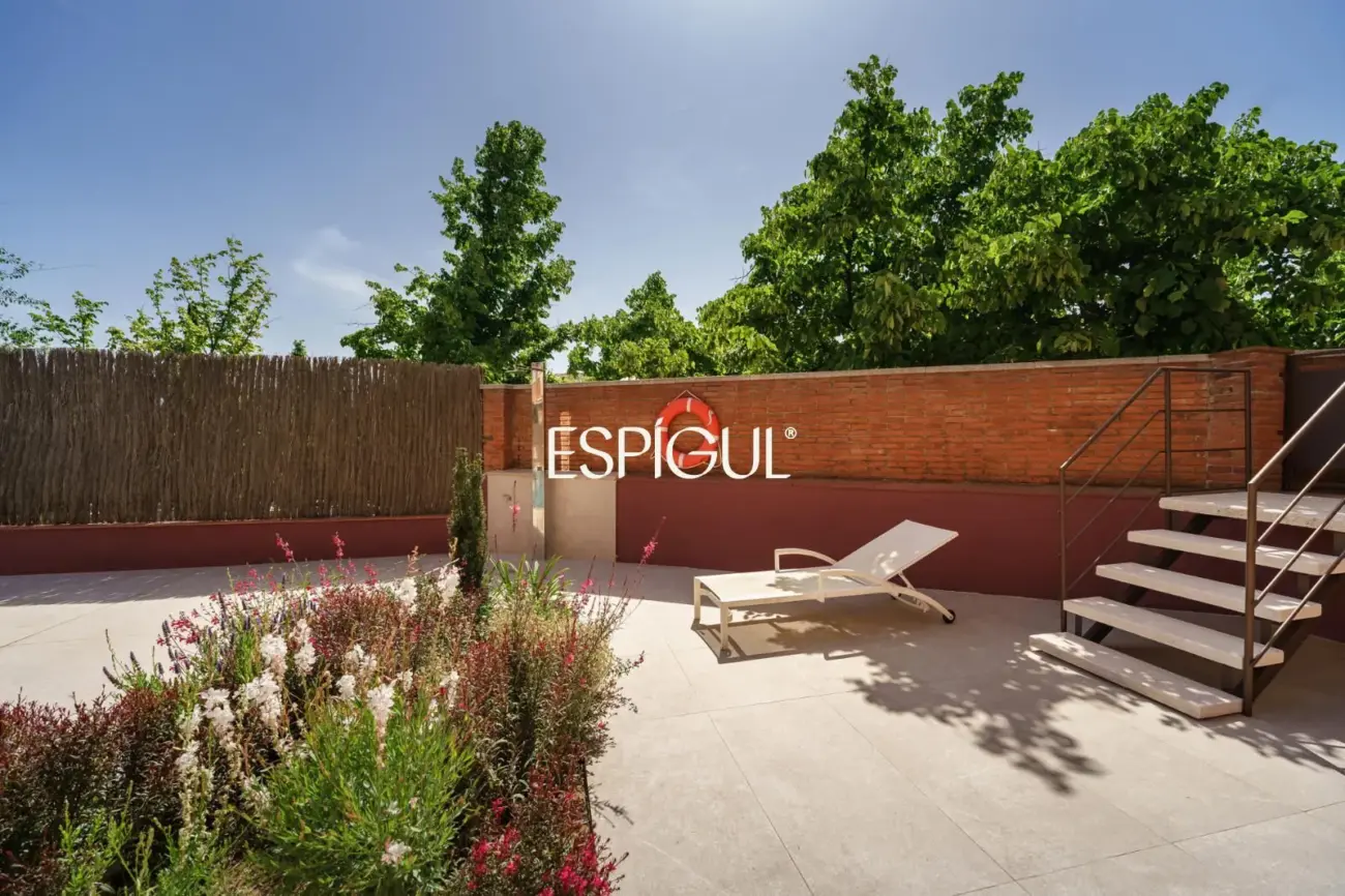 Ground floor apartment with pool in Parc Central, Sant Cugat del Vallès