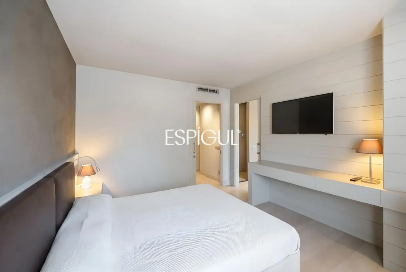 Ground floor apartment with pool in Parc Central, Sant Cugat del Vallès