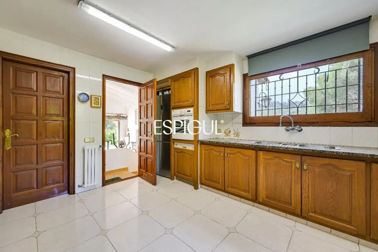 Villa con vistas al Massís de l’Ardenya-Cadiretes