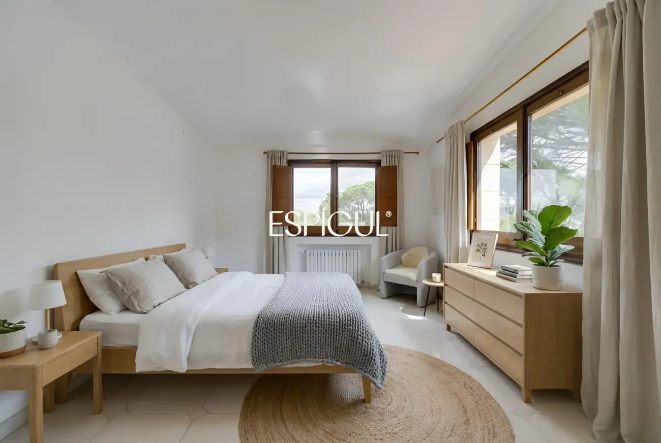 Villa con vistas al Massís de l’Ardenya-Cadiretes