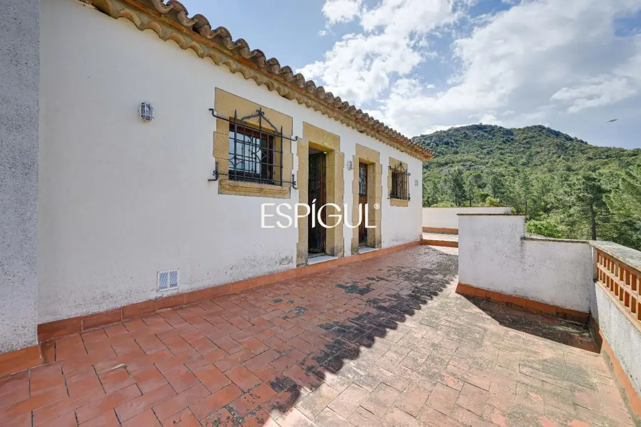 Villa con vistas al Massís de l’Ardenya-Cadiretes