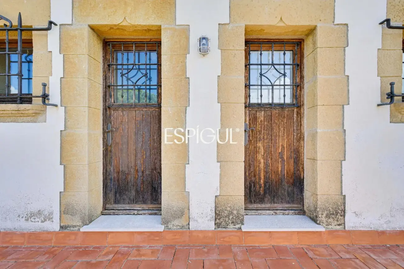 Villa con vistas al Massís de l’Ardenya-Cadiretes