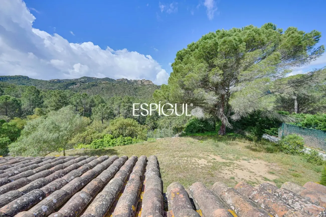 Villa con vistas al Massís de l’Ardenya-Cadiretes