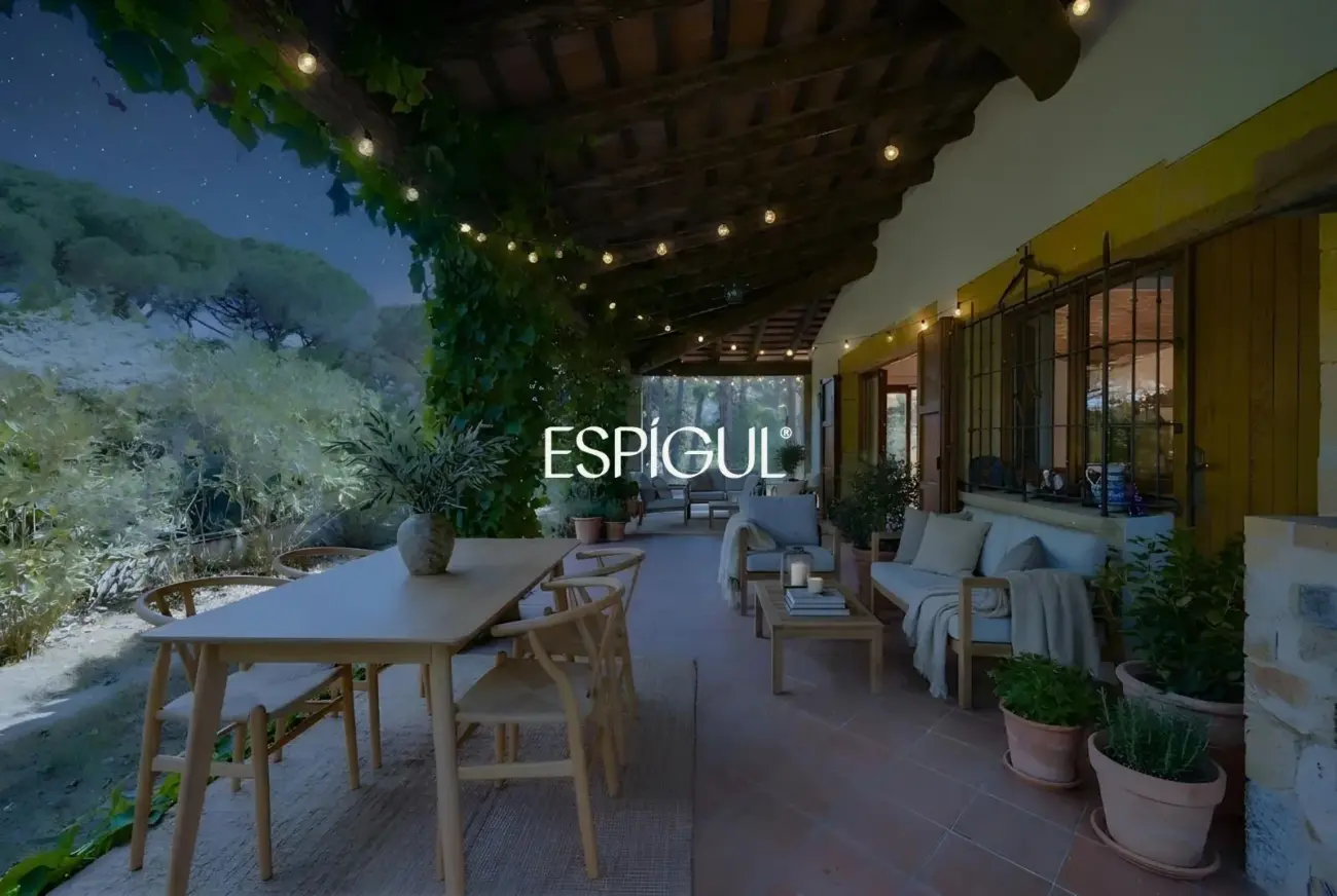 Villa con vistas al Massís de l’Ardenya-Cadiretes