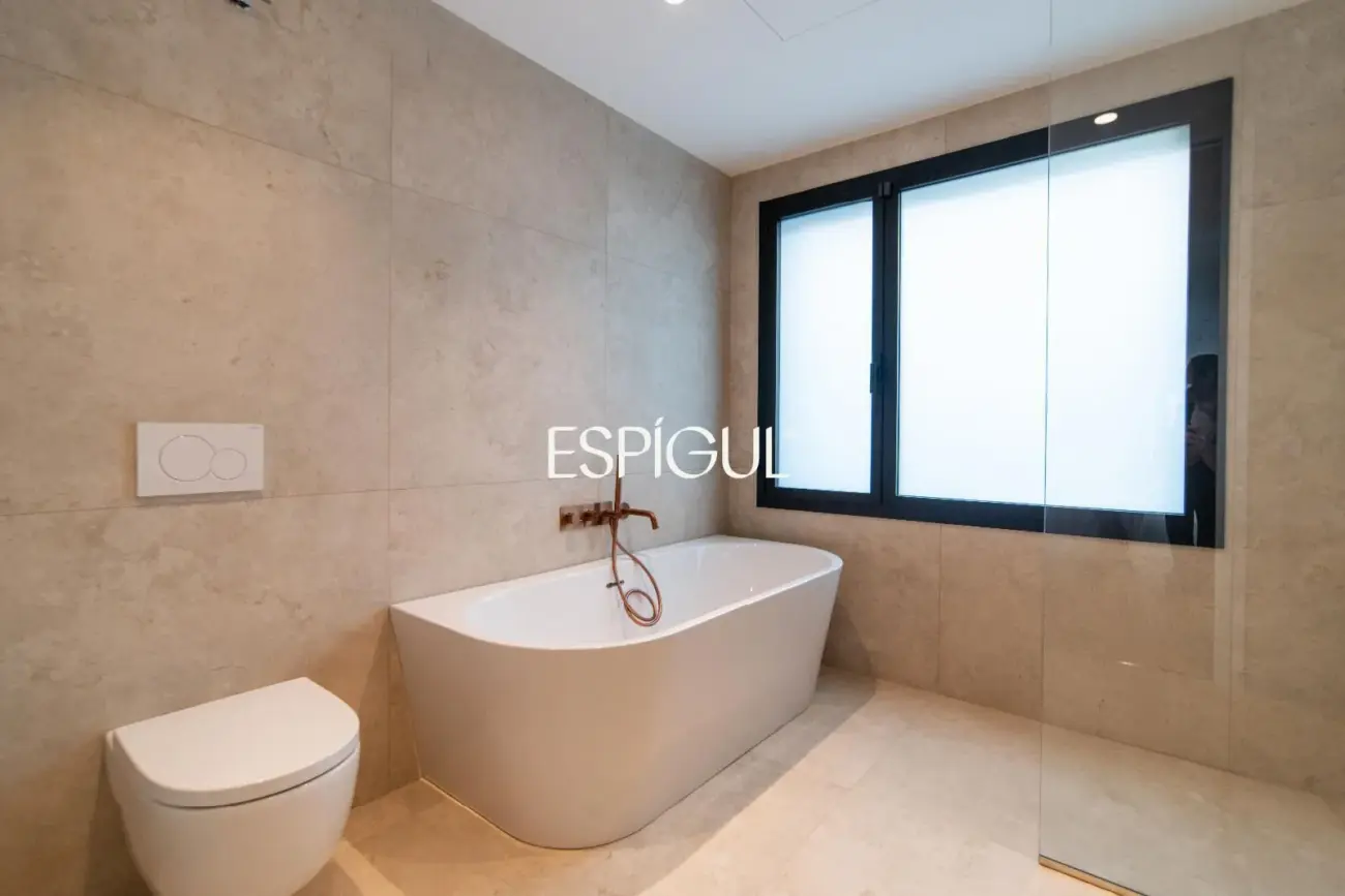 Villa de Obra Nueva en Venta en Las Marias, Torrelodones