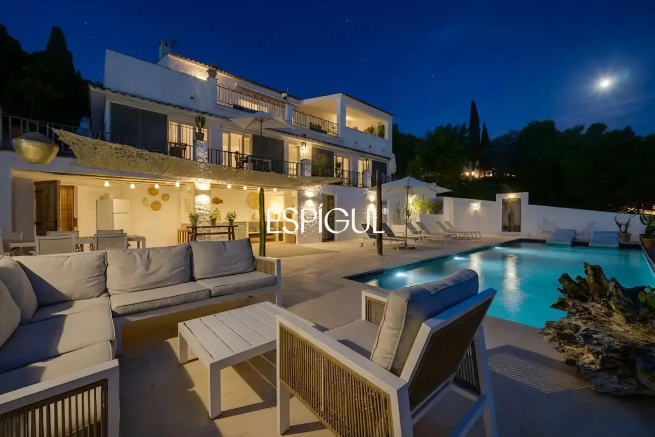 Villa en Costa Brava con Piscina Resort