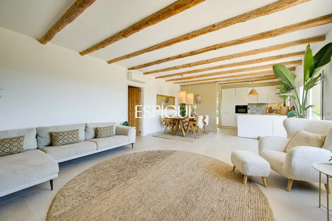 Villa en Costa Brava con Piscina Resort