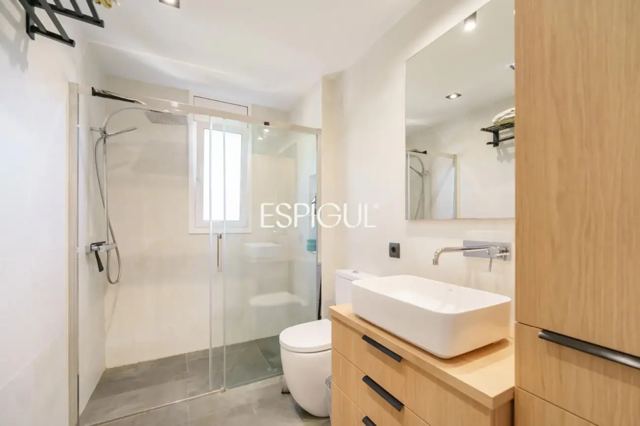 Fully renovated house with a pool in Canet de Mar