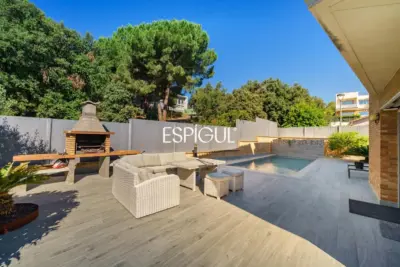 Fully renovated house with a pool in Canet de Mar