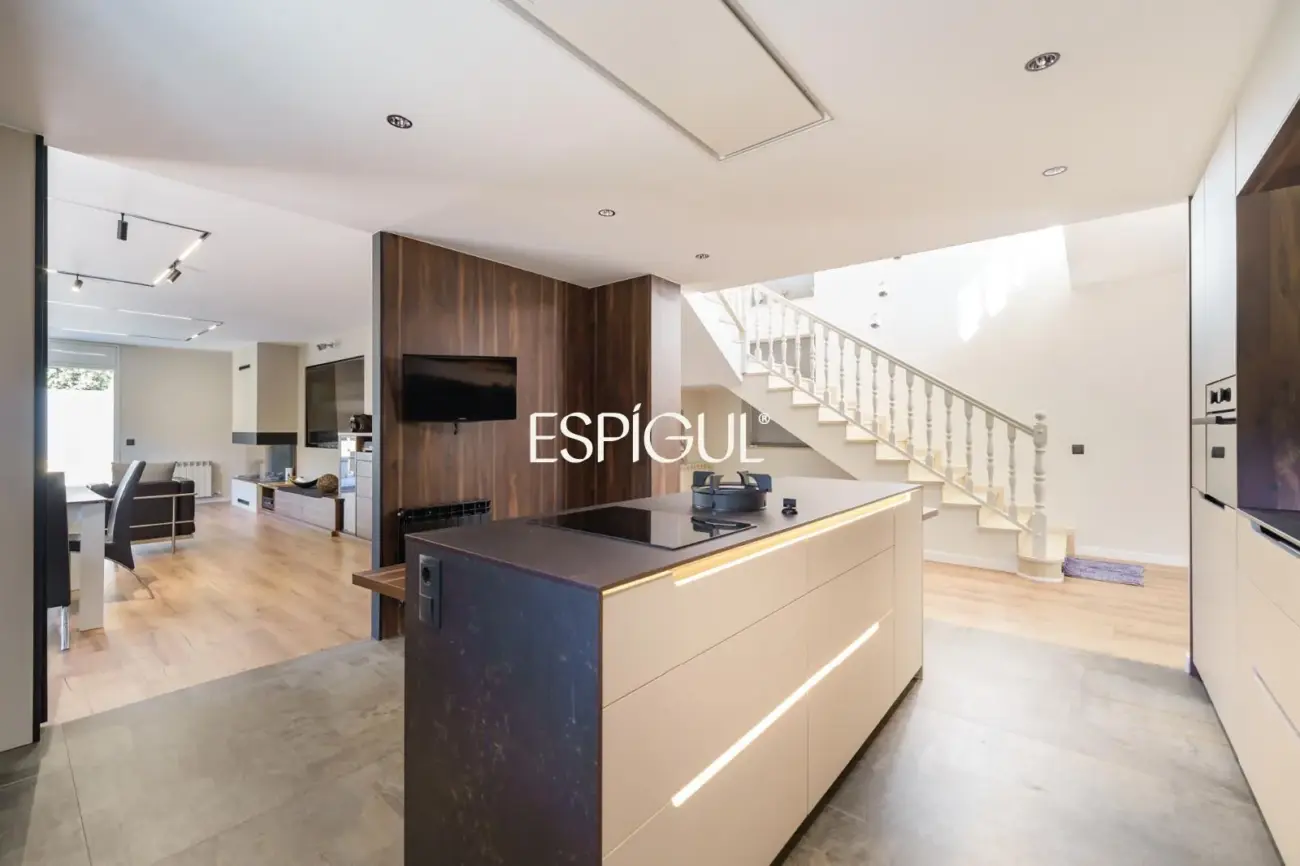 Fully renovated house with a pool in Canet de Mar
