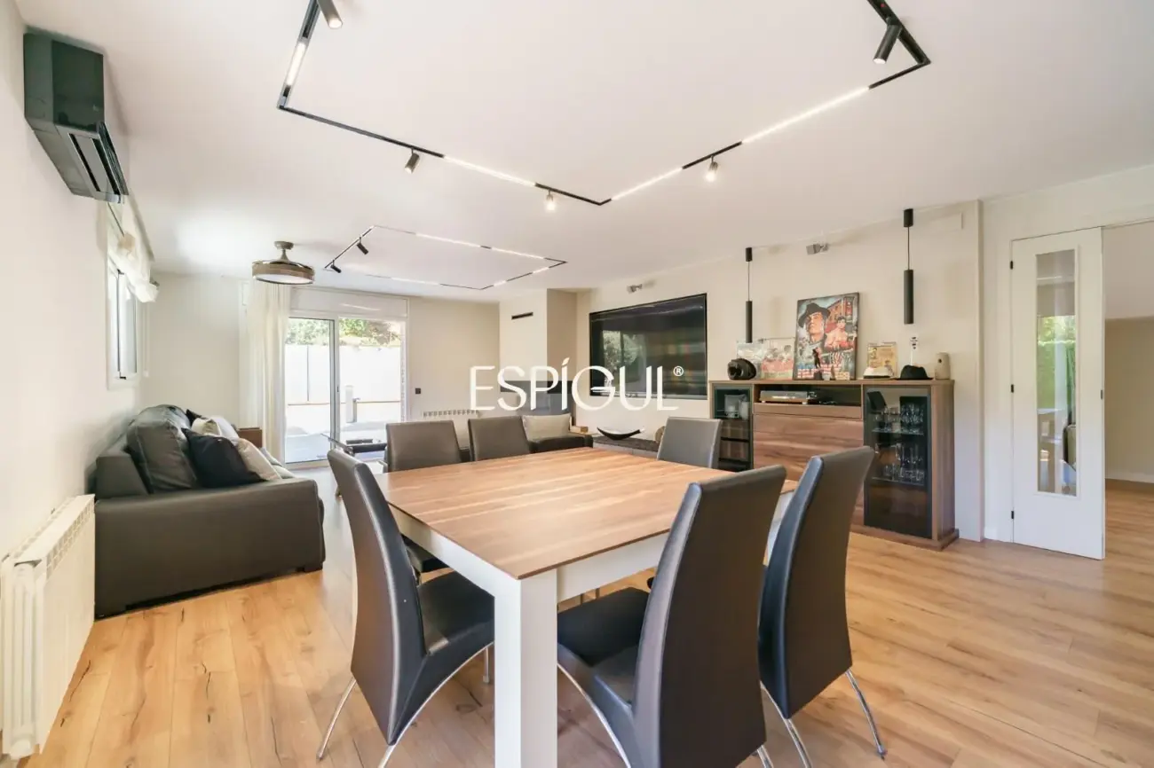 Fully renovated house with a pool in Canet de Mar