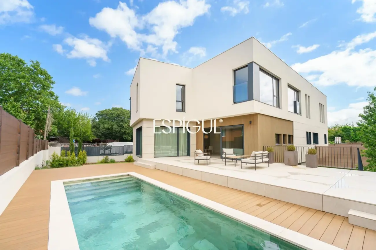 Casa en venta recién construida en Sant Cugat del Vallés