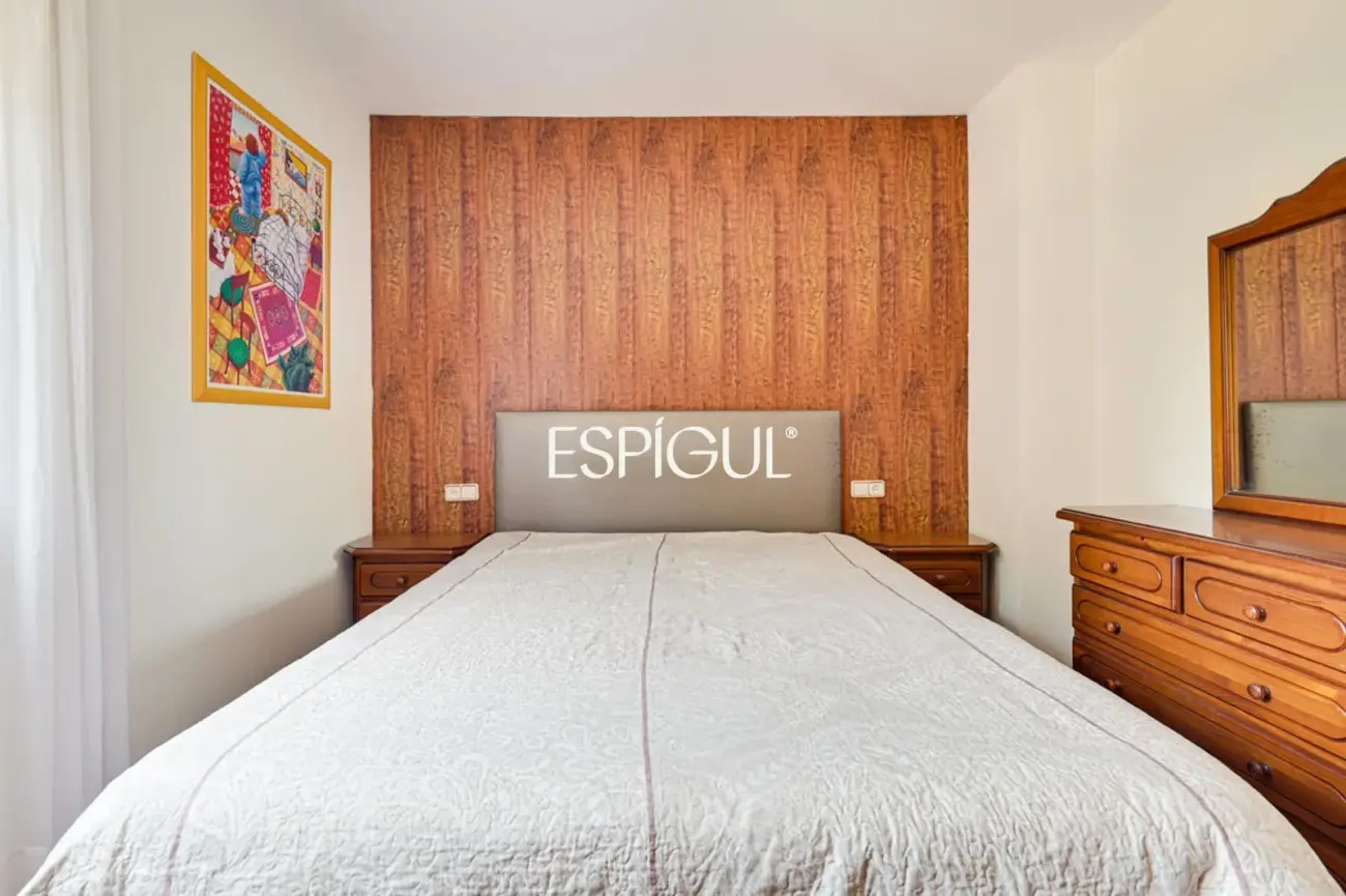 Casa familiar a Finca Verd amb gran potencial