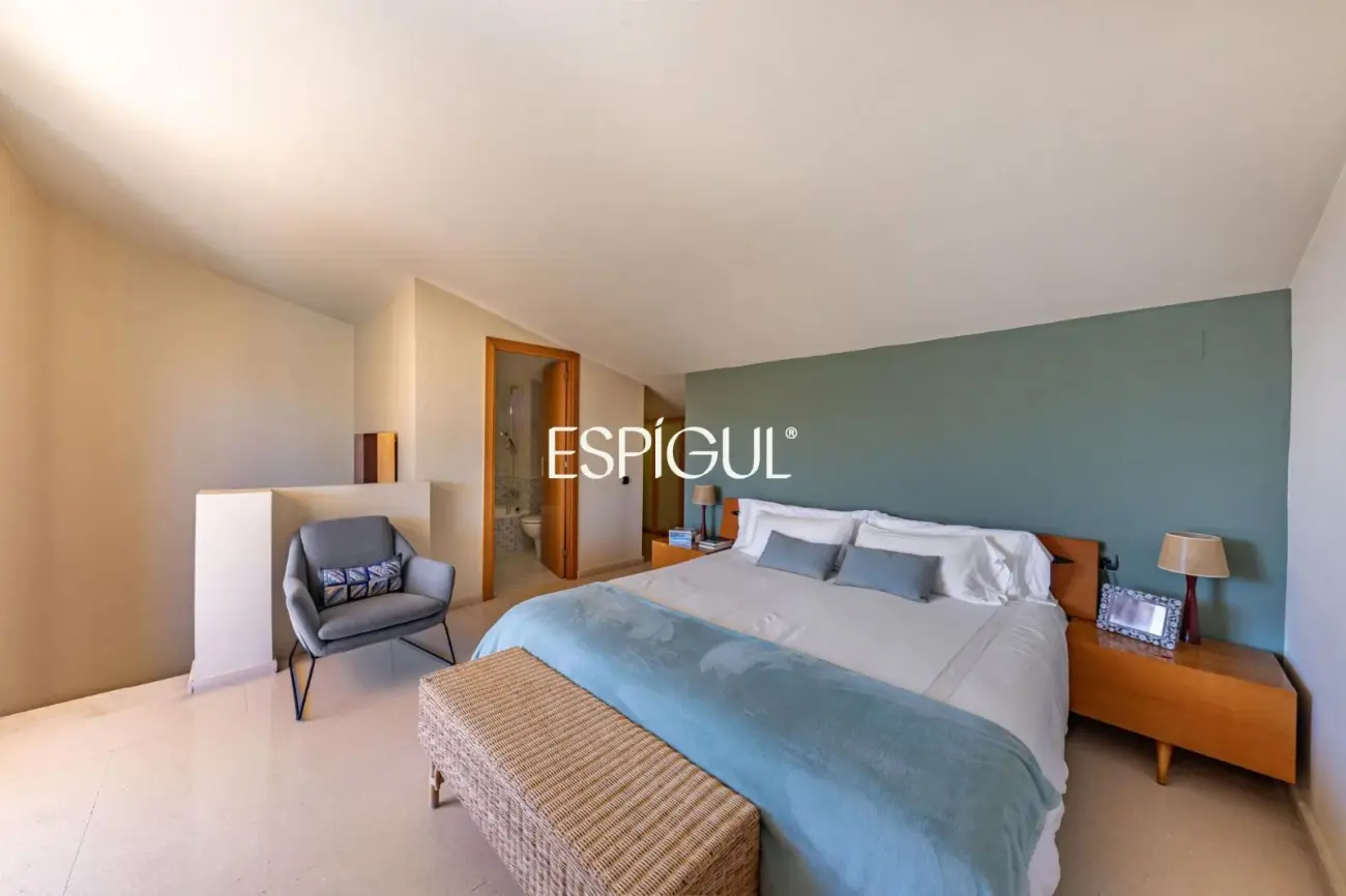 Casa pareada esquinera en Mirasol, Sant Cugat del Vallès