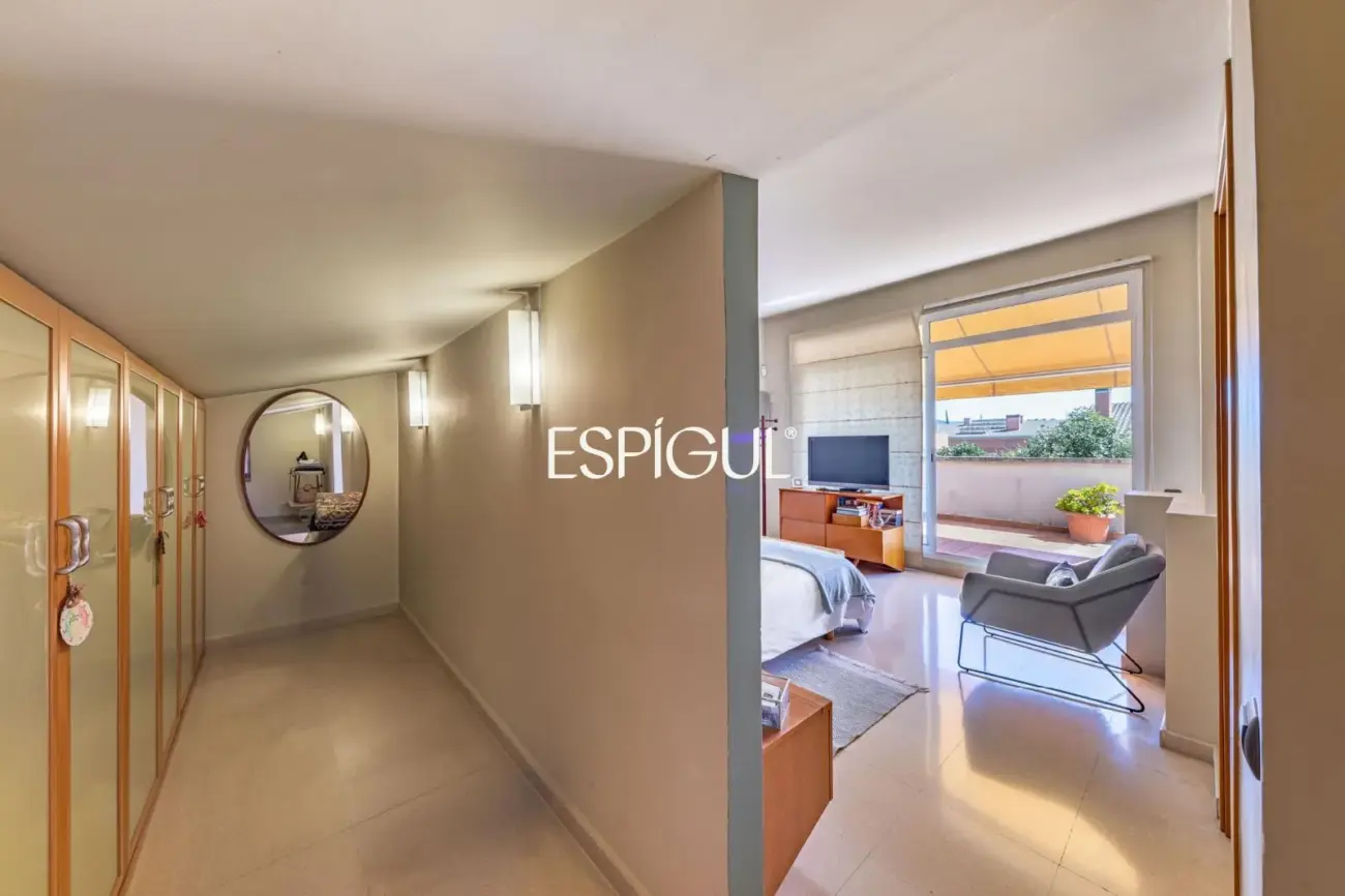 Casa pareada esquinera en Mirasol, Sant Cugat del Vallès
