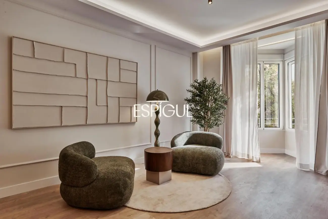 Estupendo piso en venta en Moncloa