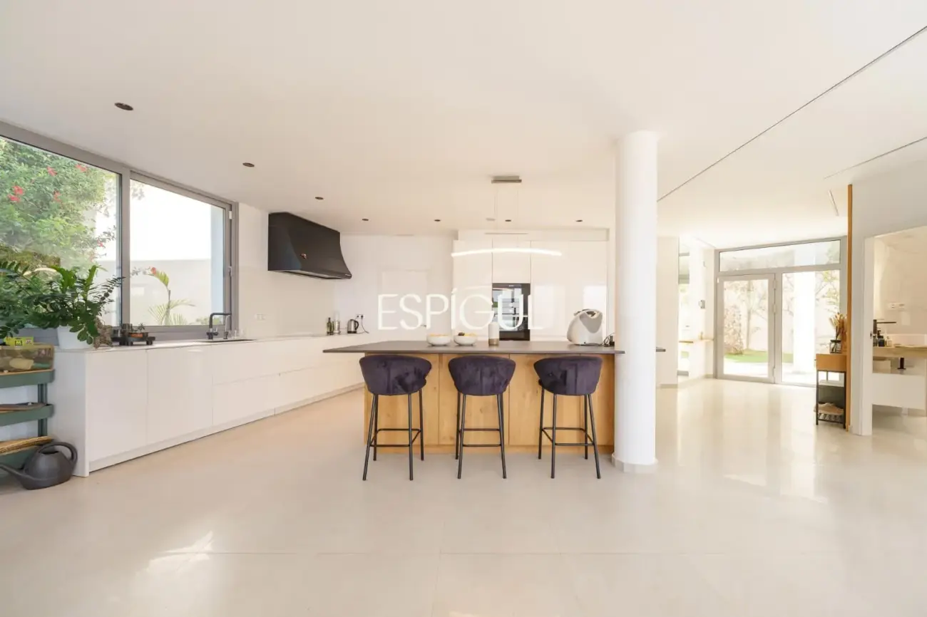 Villa de luxe exclusive avec piscine et vues spectaculaires sur la mer à Vilassar de Dalt