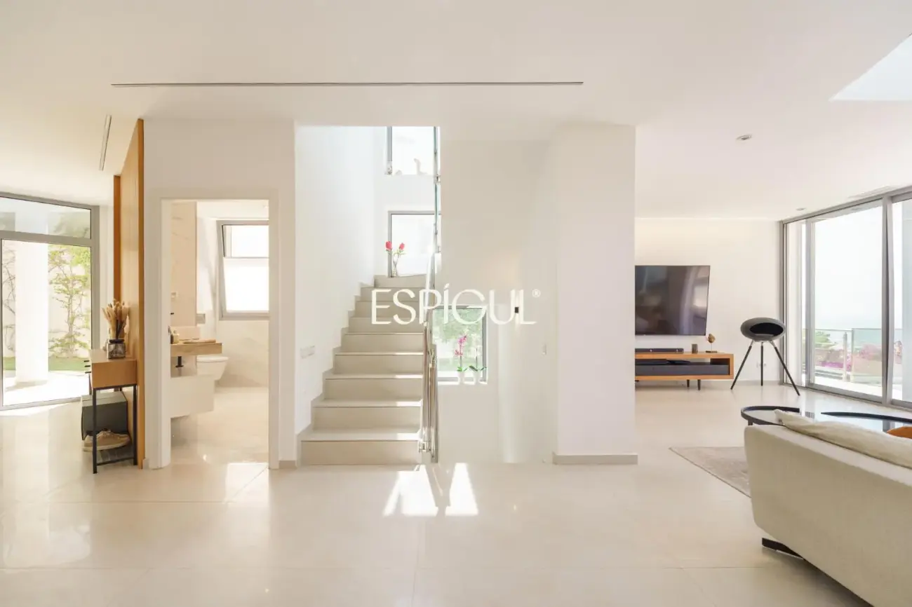 Villa de luxe exclusive avec piscine et vues spectaculaires sur la mer à Vilassar de Dalt