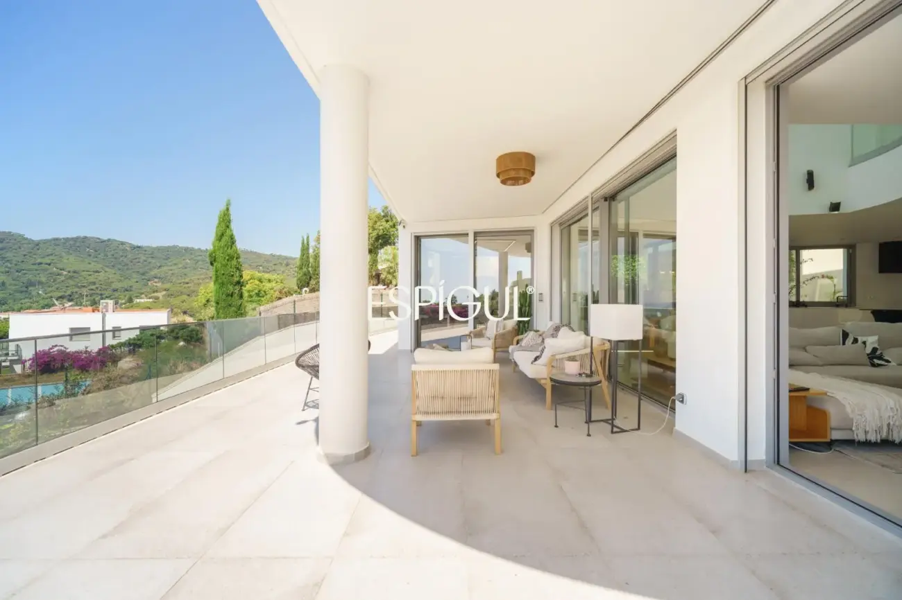 Villa de luxe exclusive avec piscine et vues spectaculaires sur la mer à Vilassar de Dalt