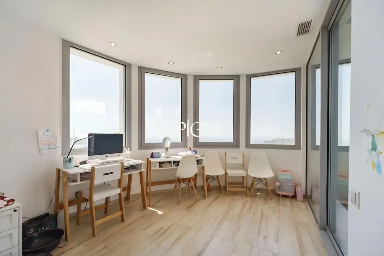 Villa de luxe exclusive avec piscine et vues spectaculaires sur la mer à Vilassar de Dalt