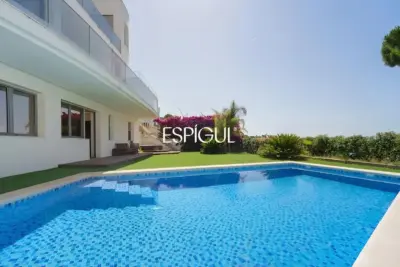 Villa de luxe exclusive avec piscine et vues spectaculaires sur la mer à Vilassar de Dalt