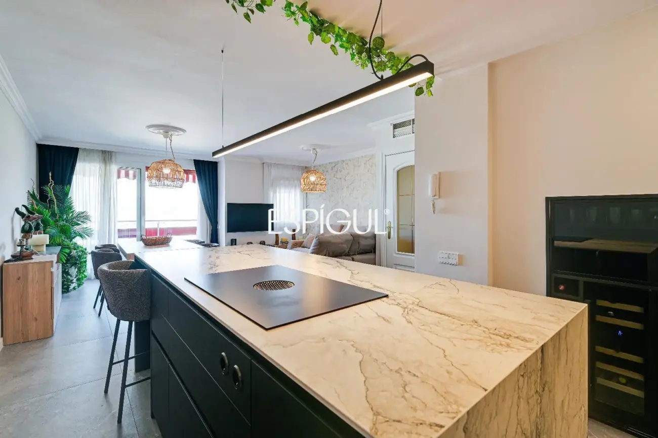 Exclusivo ático dúplex de diseño con terrazas panorámicas en la Font Verda de Granollers