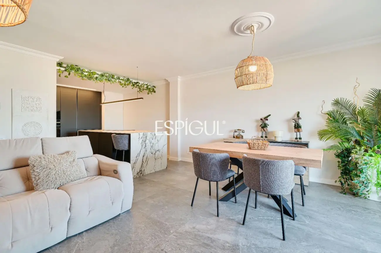 Exclusivo ático dúplex de diseño con terrazas panorámicas en la Font Verda de Granollers