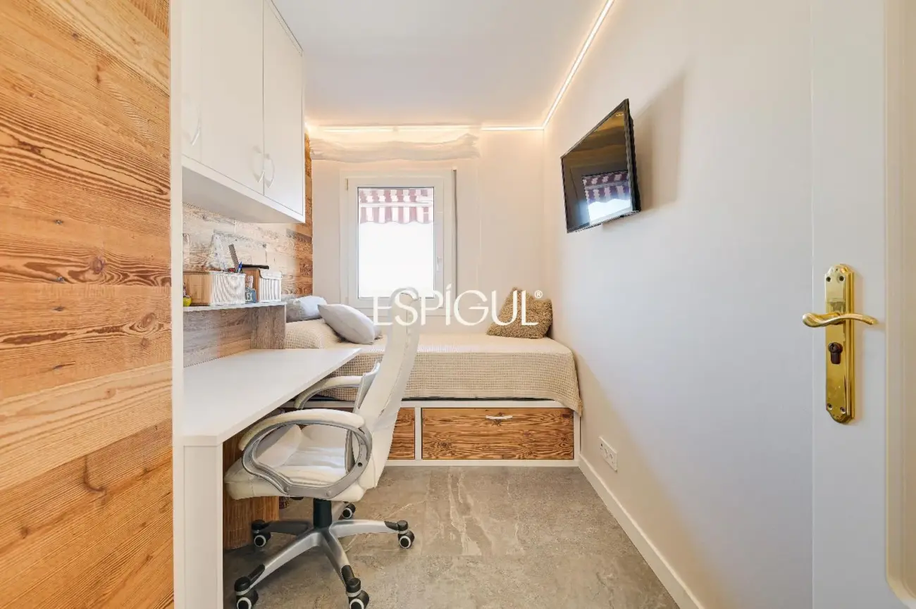 Exclusivo ático dúplex de diseño con terrazas panorámicas en la Font Verda de Granollers